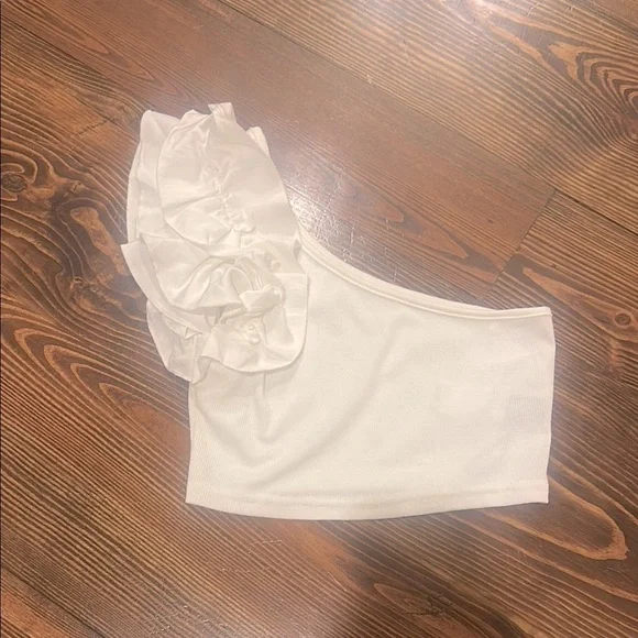 Shein Women’s White Ruffled One-Shoulder Crop Top S - Picture 3 of 5